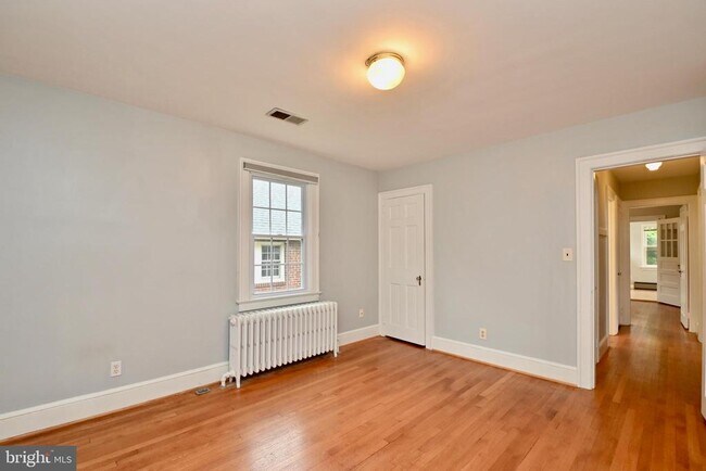 Building Photo - 4627 16th St N