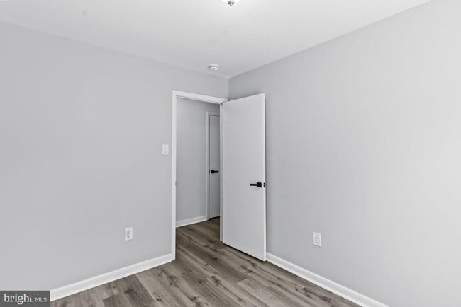 Building Photo - 2060 Red Spruce Ct