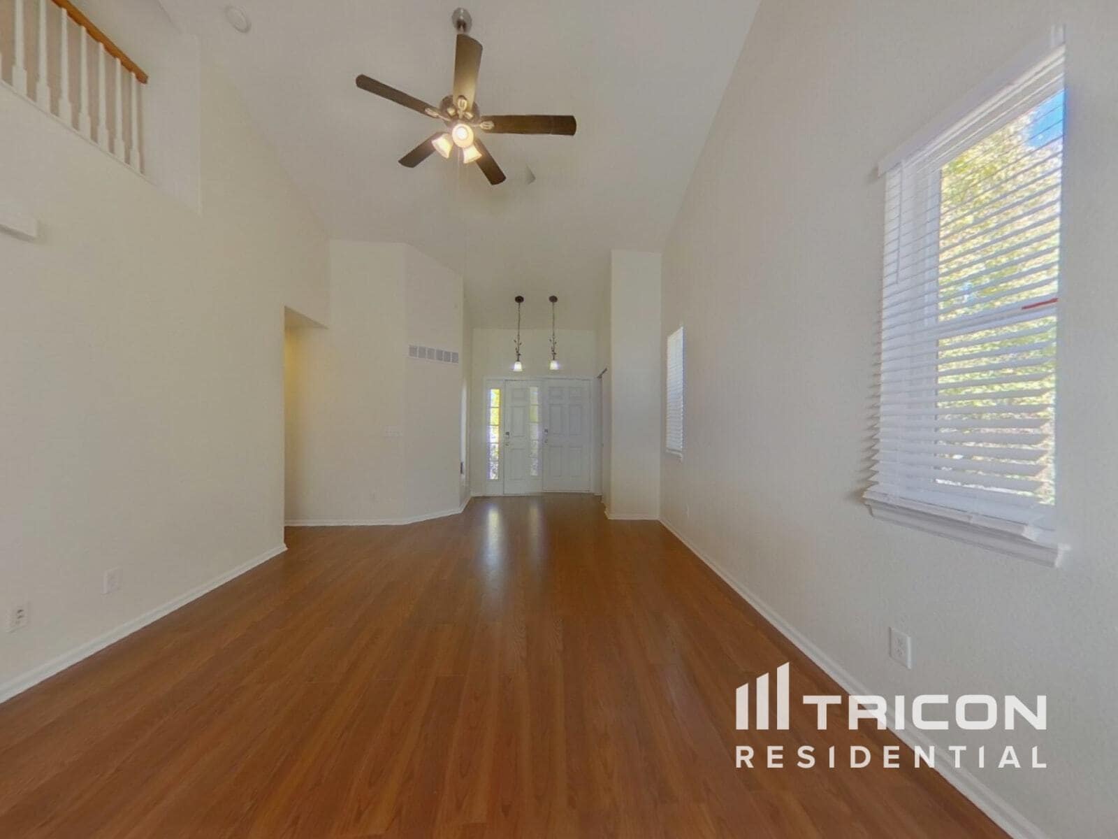 Building Photo - 1129 S Duquesne Cir