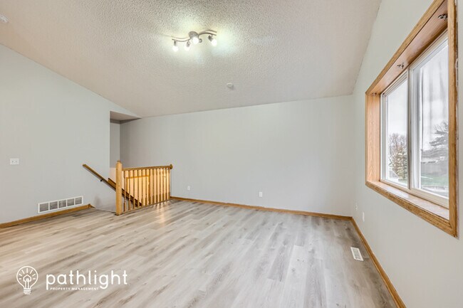 Building Photo - 218 Crystal Ln, Montrose, MN, 55363