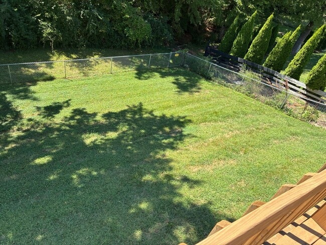 Building Photo - **ELIZABETHTOWN INDEPENDENT SCHOOL DISTRICT**