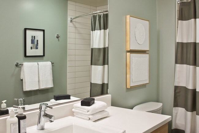 Bathroom - The Nolo