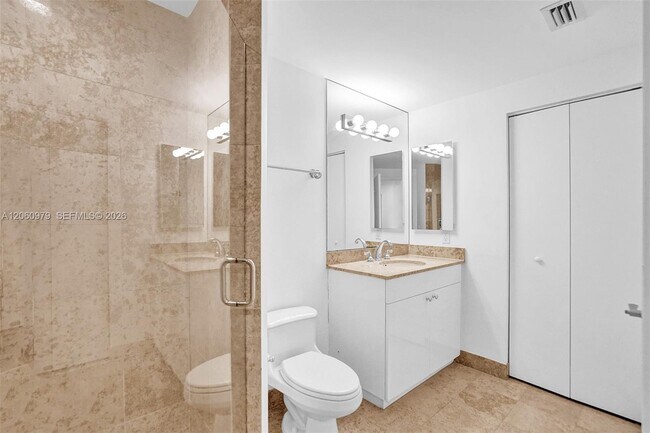 Building Photo - 4775 Collins Ave