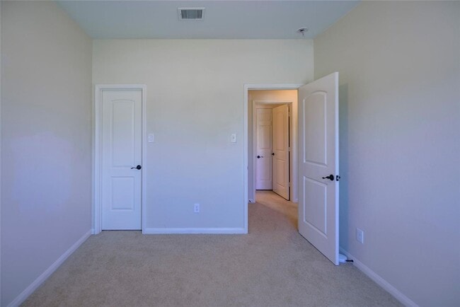 Building Photo - 20503 Parazetta Pl