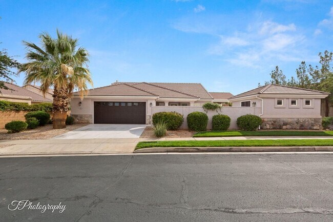 Building Photo - 1673 Warm River Dr