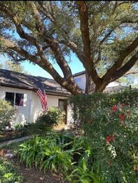 Building Photo - 12800 Briar Forest Dr