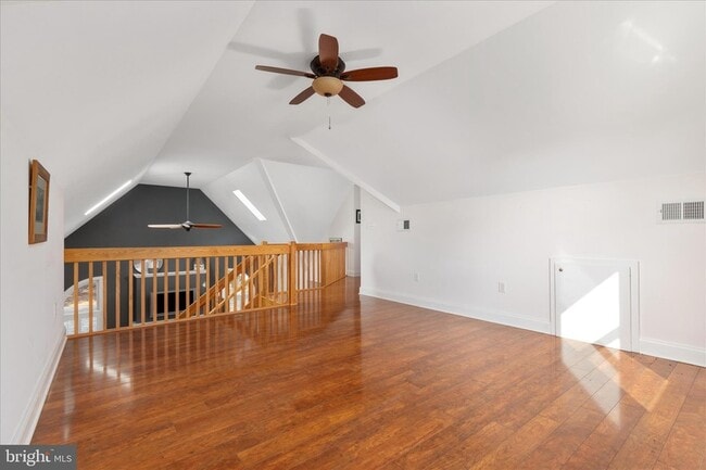 Building Photo - 882 Liberty Furnace Rd