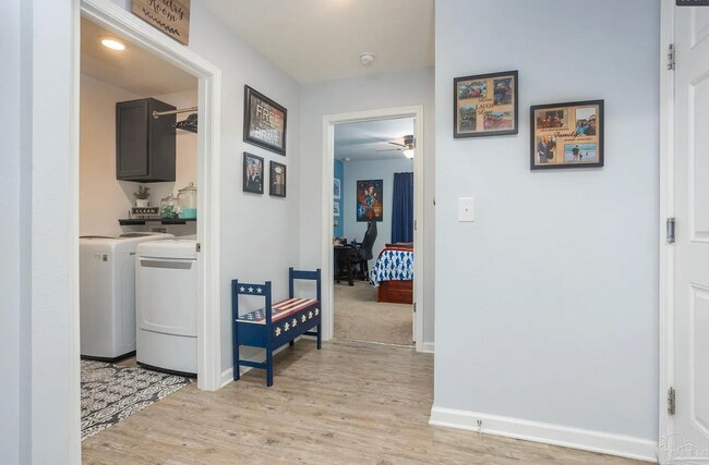 Building Photo - 9470 Lutoo Ln