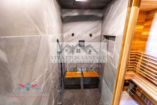 Building Photo - 39614 N 7th St