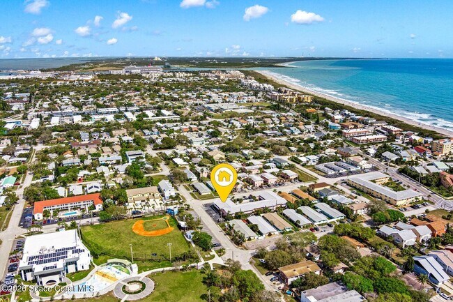 Building Photo - 401 Monroe Ave