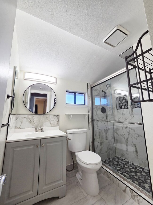 Building Photo - 4028 Zapotec Way