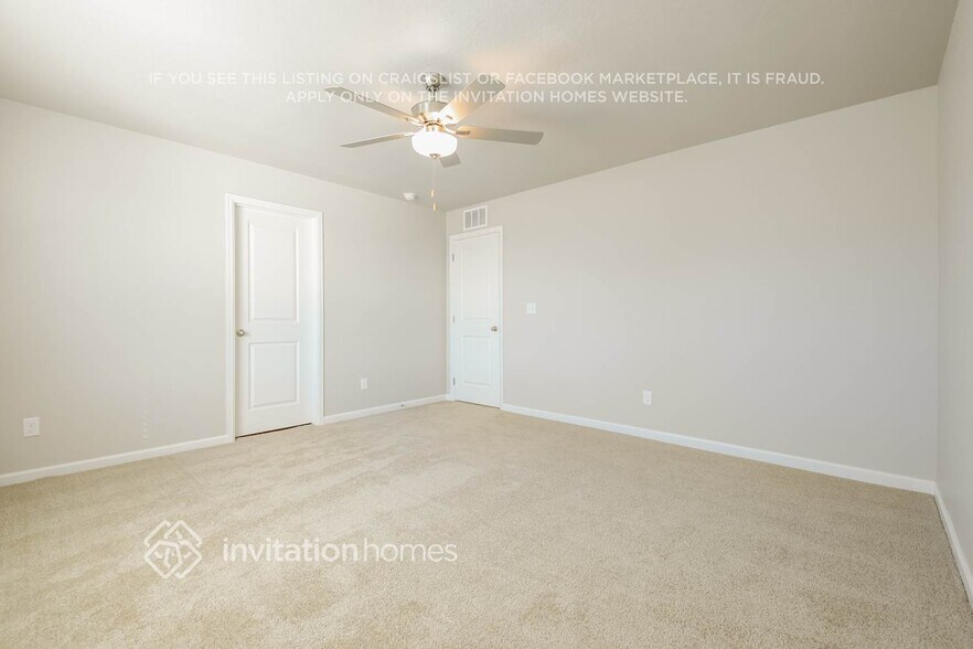 Building Photo - 1057 Long Meadows St