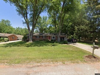 Building Photo - 1382 Burrwood St