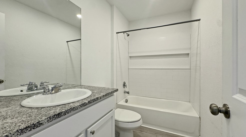 Building Photo - 13930 Wool Pk