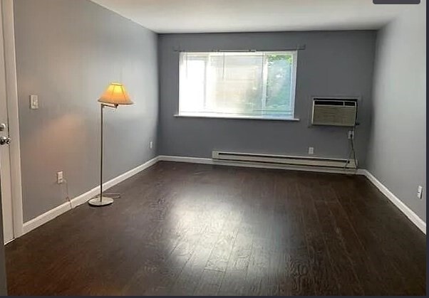 Building Photo - 61 Fairmount St