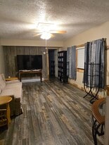 Building Photo - 1448 Jacksboro Rd