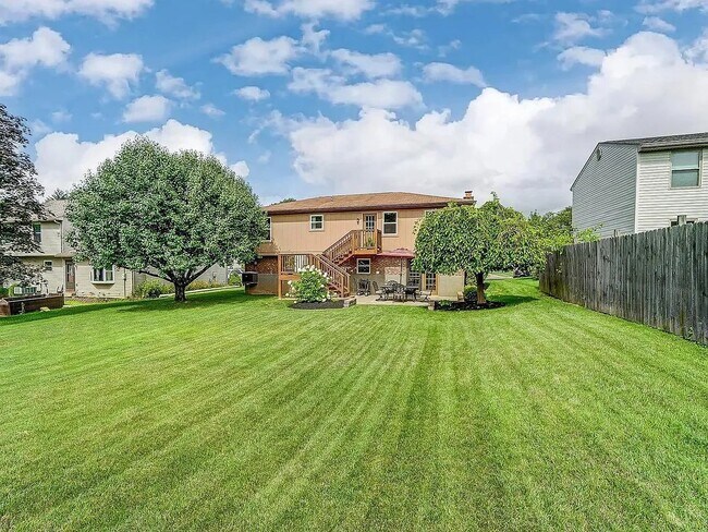 Building Photo - 5103 Riverwatch Dr