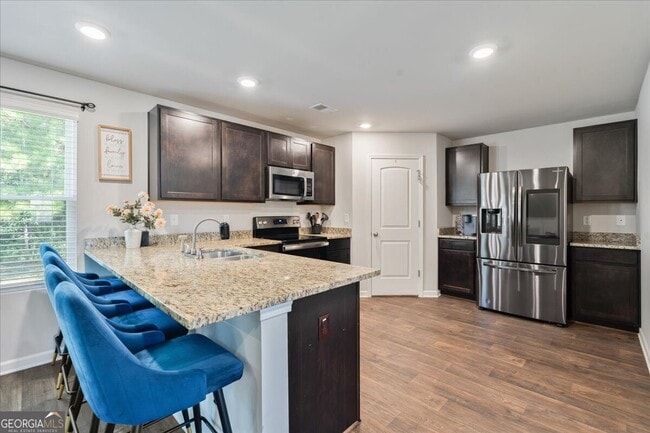 Building Photo - 191 Goodall Woods Dr