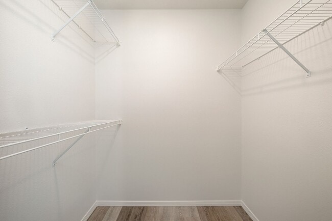 Building Photo - Newer 3 bedroom duplex in Republic!