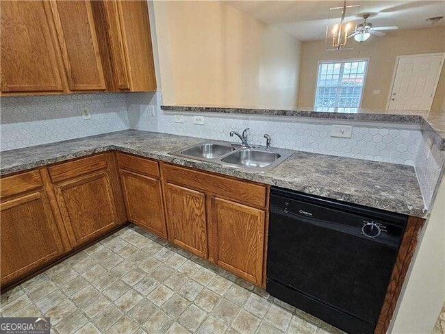 Building Photo - 3071 Cedar Glade Ln NE