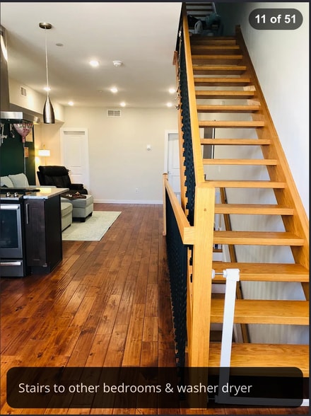 Upstairs Bedrooms - 2015 S Hutchinson St