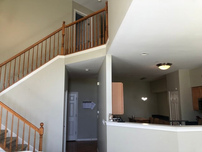 Building Photo - 1008 Berry Path Trail