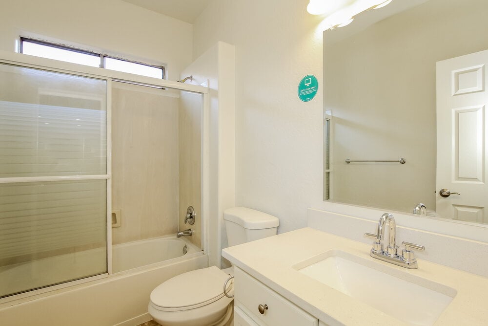 Building Photo - 1913 S 83rd Dr