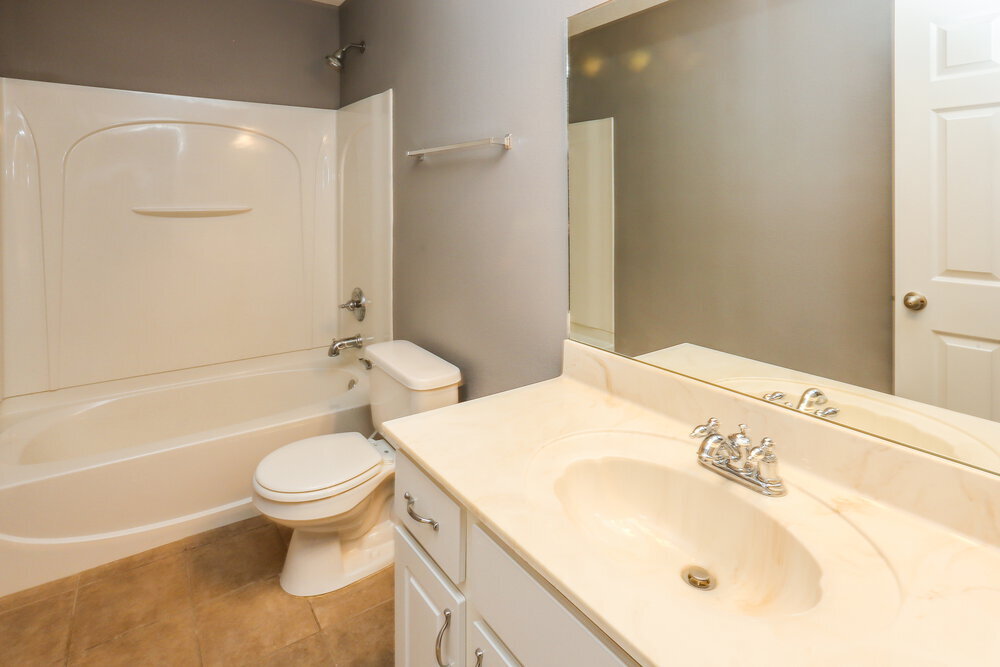 Building Photo - 9918 White Poplar Dr