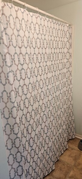 Building Photo - 225 Bay Ave