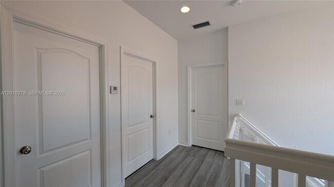 Building Photo - 2151 NE 37th Terrace