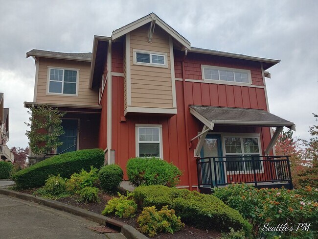 Primary Photo - Beautiful 2 Bedroom Townhome in Issaquah- ...