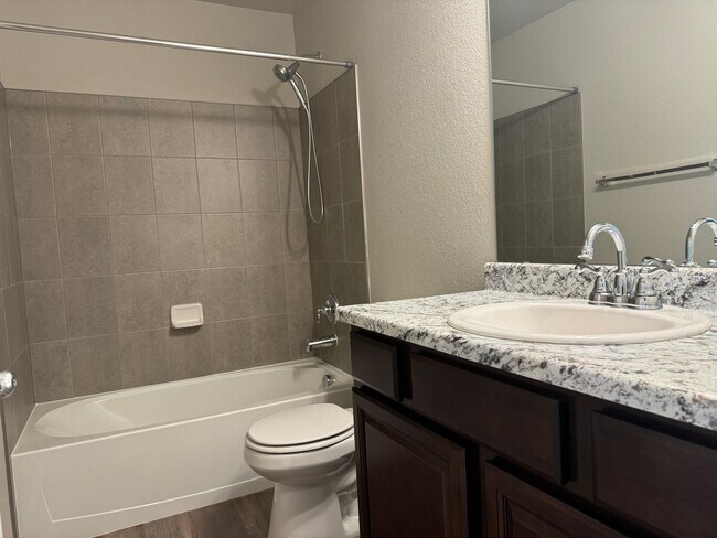 Building Photo - Newer home! 4 bedrooms! 2 Car! AC!
