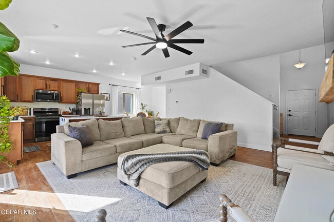 Building Photo - 3760 Loma Jacinto