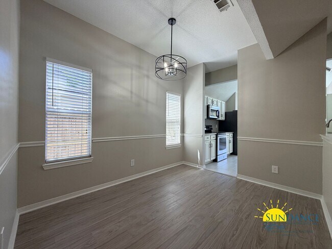 Building Photo - Fully Renovated 4-Bedroom Home on a Quiet Cul-de-Sac!