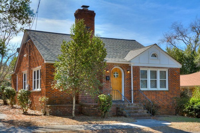 Building Photo - 2722 Oakland Avenue