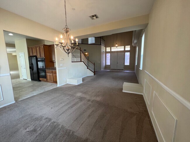 Building Photo - OVER 4000 SQ. FT. EXECUTIVE HOME IN GATED ...