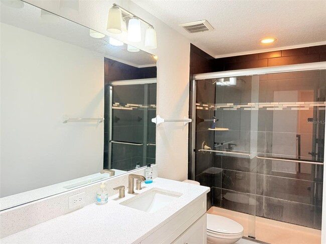 Building Photo - 11131 Sundrift Dr