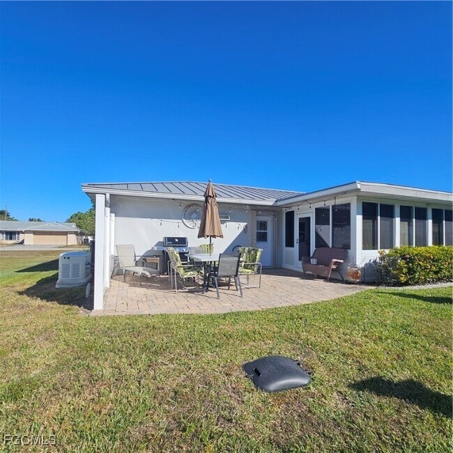 Building Photo - 2248 Harvard Ave