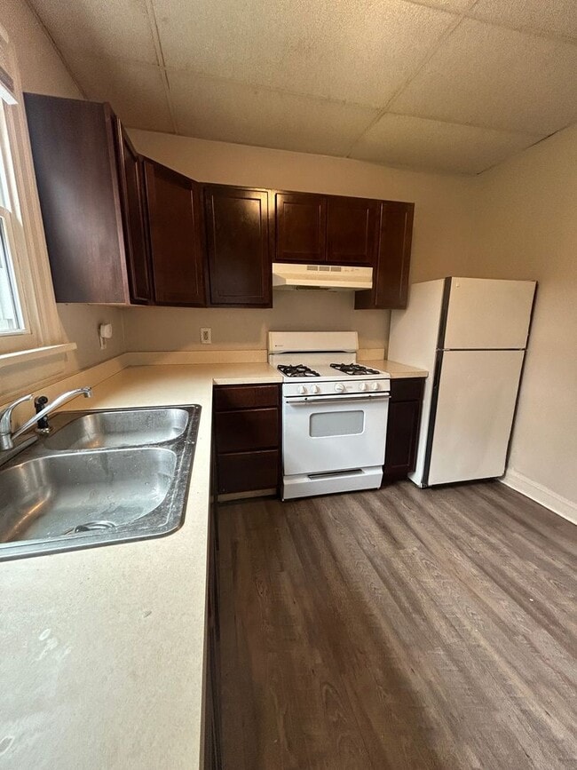 Building Photo - 156 Frank S Brown Blvd