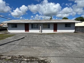 Building Photo - 525