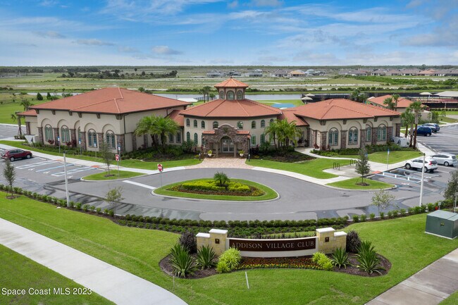 Building Photo - 7644 Loren Cove Dr