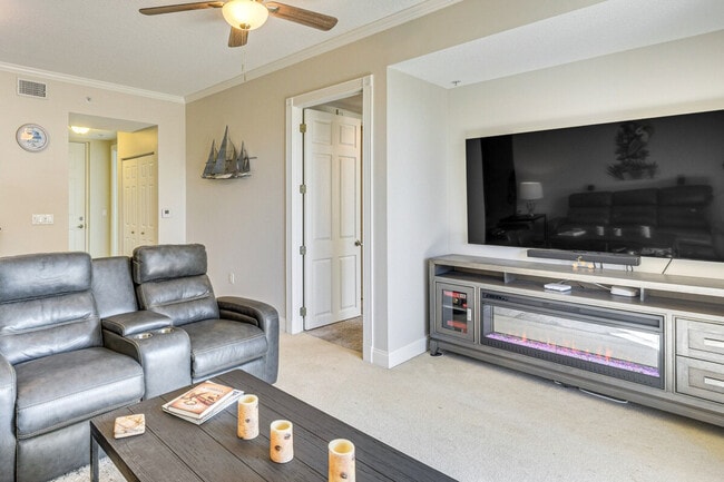 Building Photo - 4626 Harbour Village Blvd