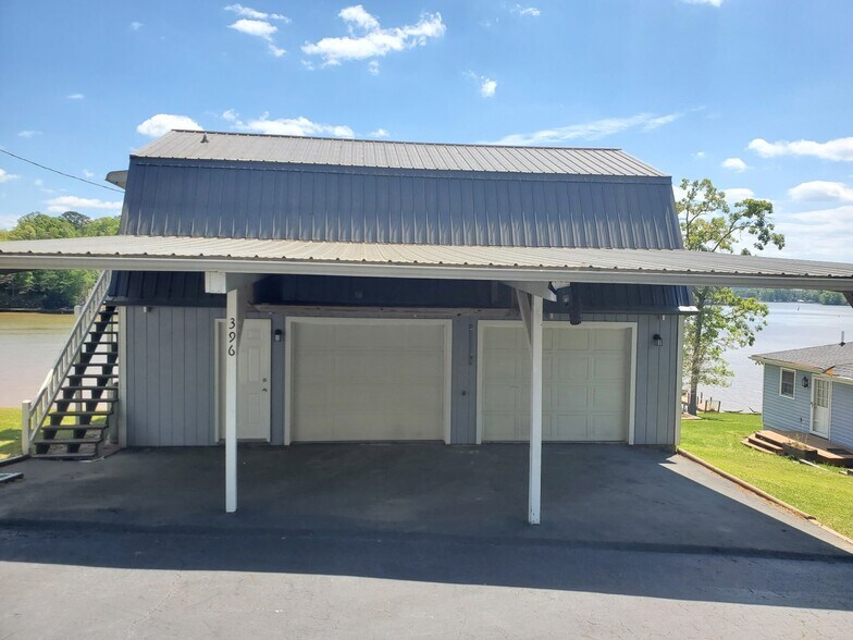 Building Photo - 396 Haley Rd