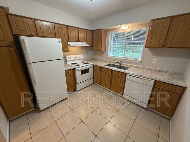 Primary Photo - 4209 S Semoran Blvd