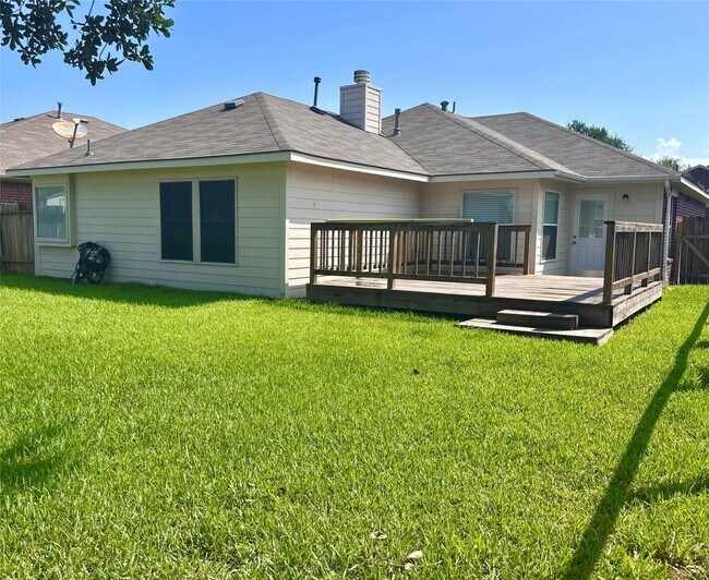 Building Photo - 7202 Roundrock Park Ln