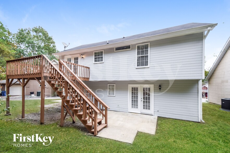 Building Photo - 2715 Braelinn Pkwy N