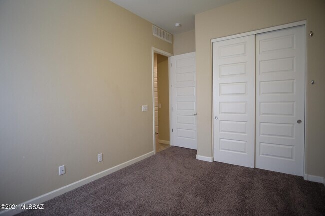 Building Photo - 3462 W Ringtail Den Way
