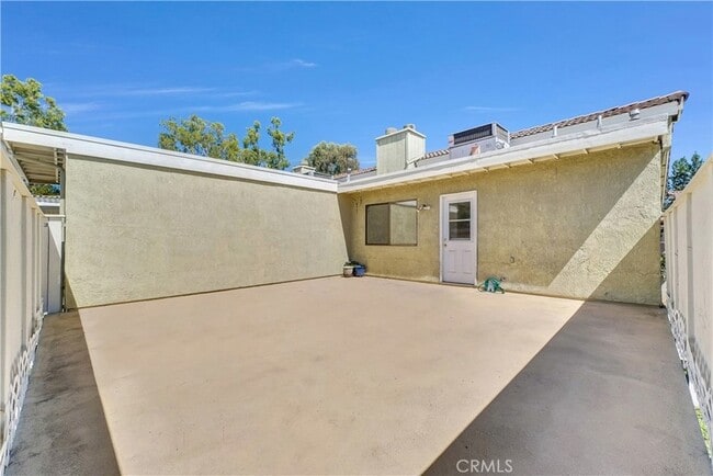 Building Photo - 5422 Chippewa Ct