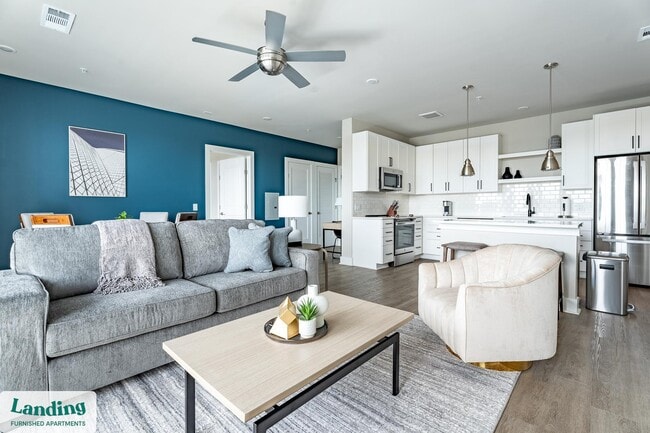 Primary Photo - 300 E Broad St