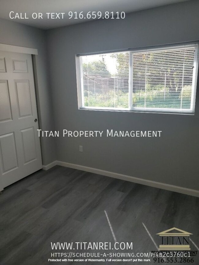 Building Photo - 7800 50th Ave